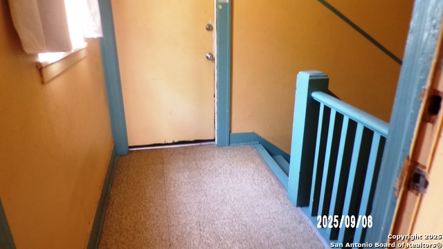 Image 47 of 53 For 704 Washington N