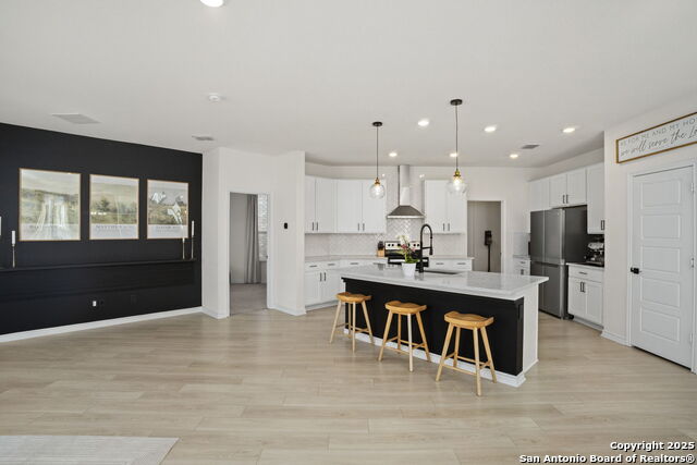 Image 13 of 39 For 400 Sambar Bay