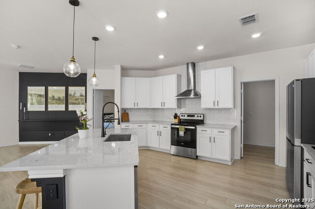 Image 14 of 39 For 400 Sambar Bay