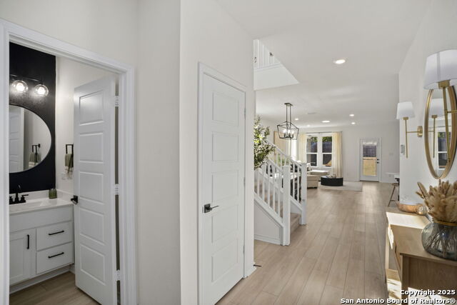 Image 6 of 39 For 400 Sambar Bay