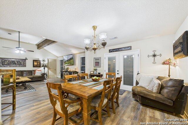 Listing photo id 15 for 417 Cr 2471  