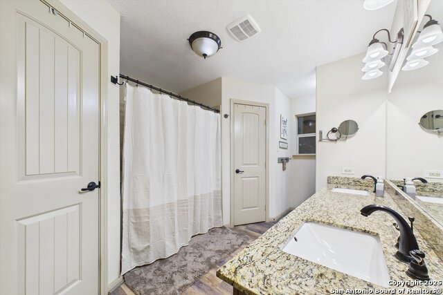 Listing photo id 28 for 417 Cr 2471  