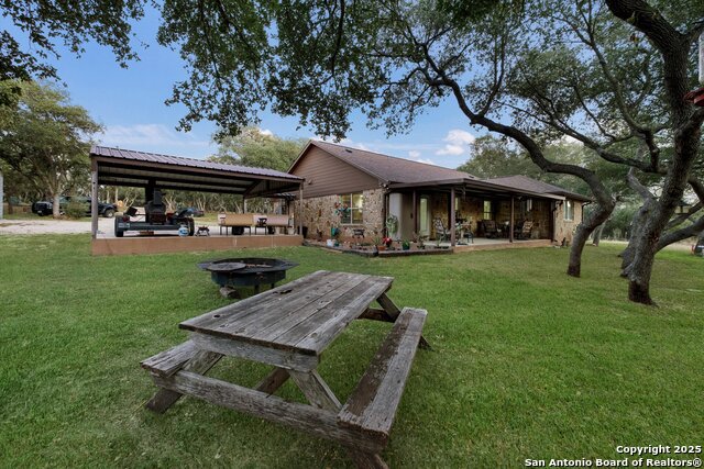 Listing photo id 36 for 417 Cr 2471  