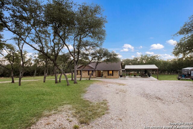 Listing photo id 3 for 417 Cr 2471  