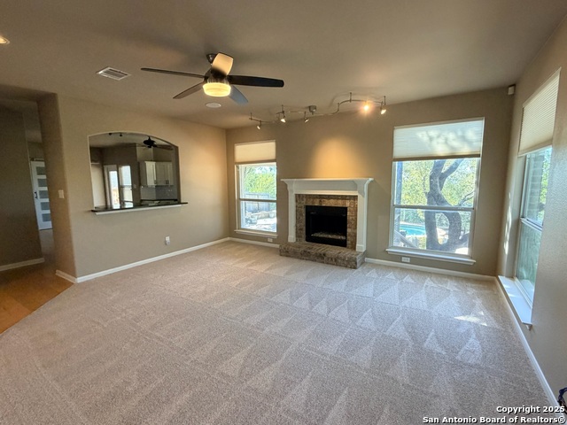 Image 10 of 37 For 2414 Redland Pt