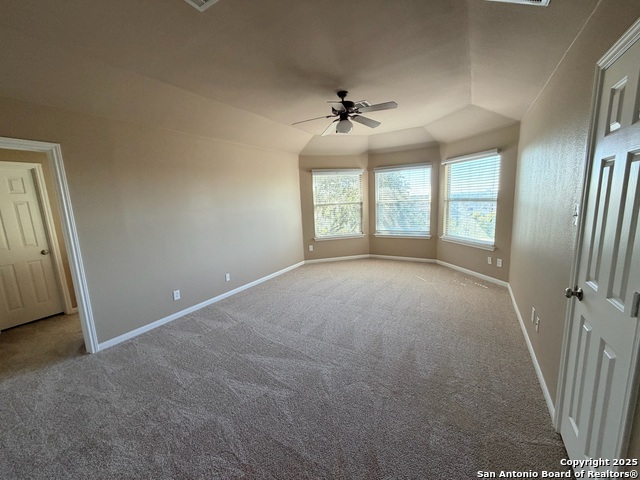 Image 17 of 37 For 2414 Redland Pt