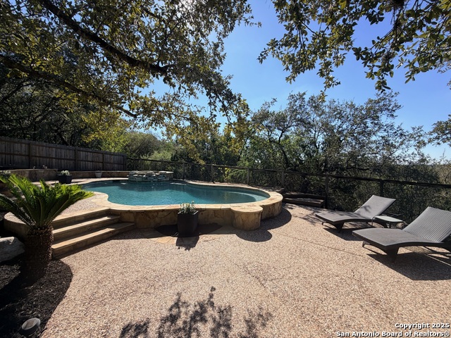 Image 23 of 37 For 2414 Redland Pt