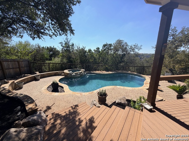 Image 26 of 37 For 2414 Redland Pt