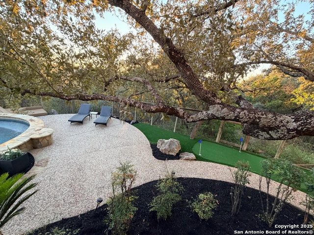 Image 31 of 37 For 2414 Redland Pt