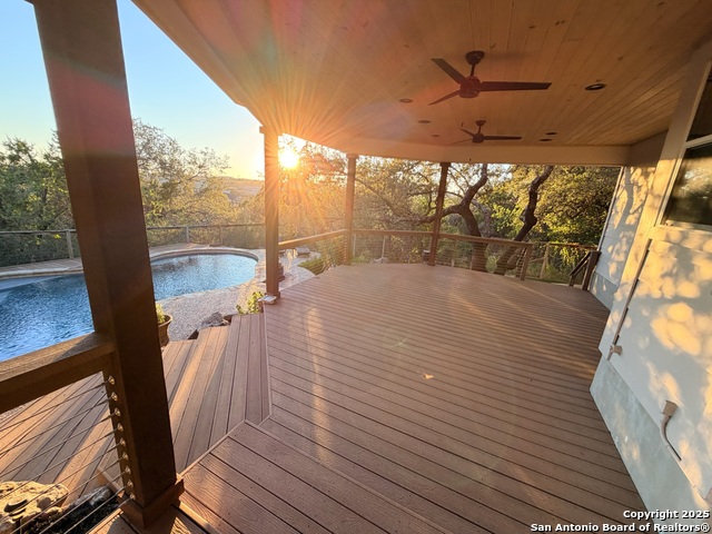 Image 34 of 37 For 2414 Redland Pt