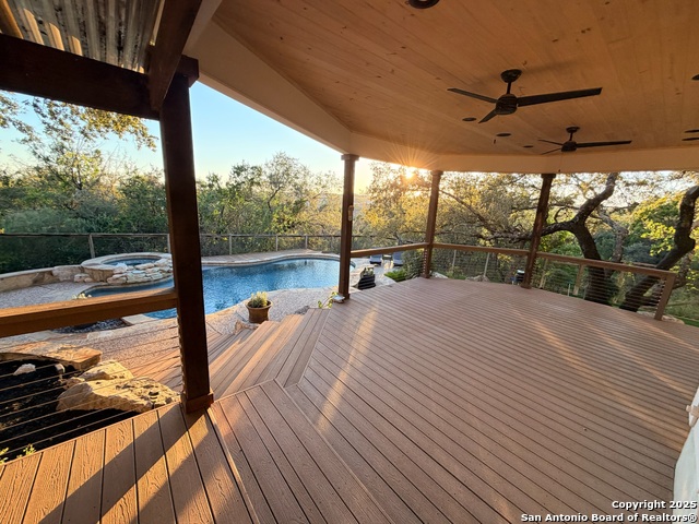 Image 35 of 37 For 2414 Redland Pt