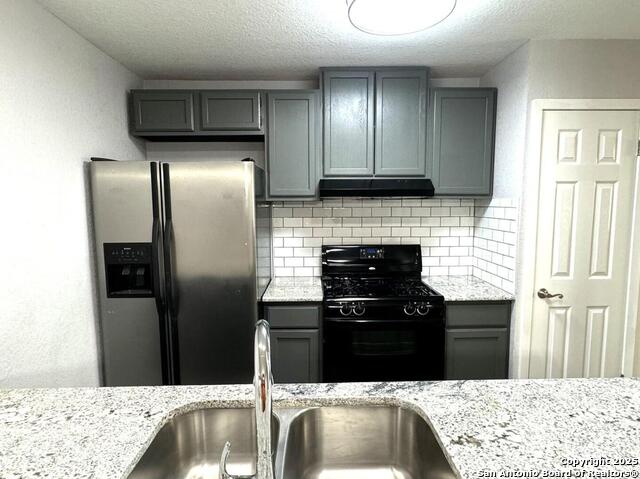 Image 7 of 24 For 3606 Versailles