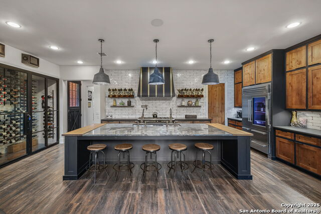 Image 11 of 50 For 20053 Scenic Loop Rd