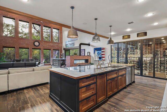 Image 14 of 50 For 20053 Scenic Loop Rd