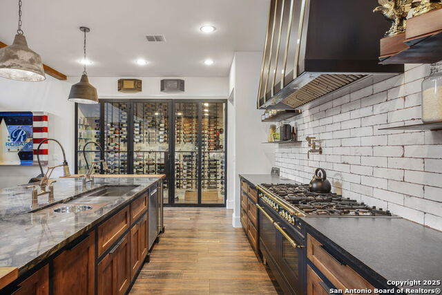 Image 15 of 50 For 20053 Scenic Loop Rd