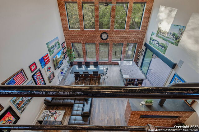 Image 26 of 50 For 20053 Scenic Loop Rd