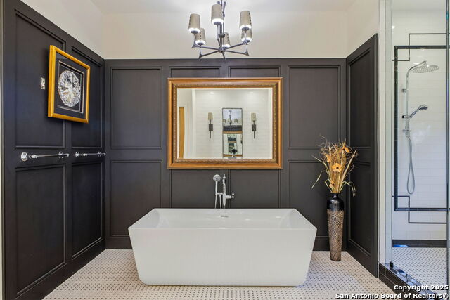 Image 32 of 50 For 20053 Scenic Loop Rd