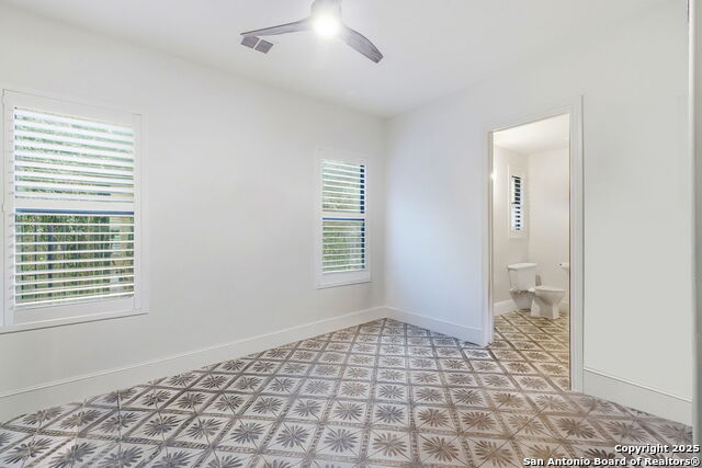 Image 43 of 50 For 20053 Scenic Loop Rd