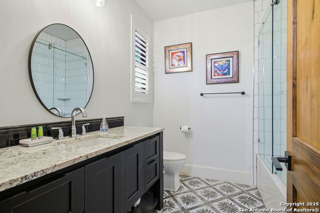 Image 45 of 50 For 20053 Scenic Loop Rd