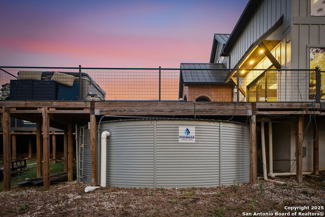 Image 49 of 50 For 20053 Scenic Loop Rd