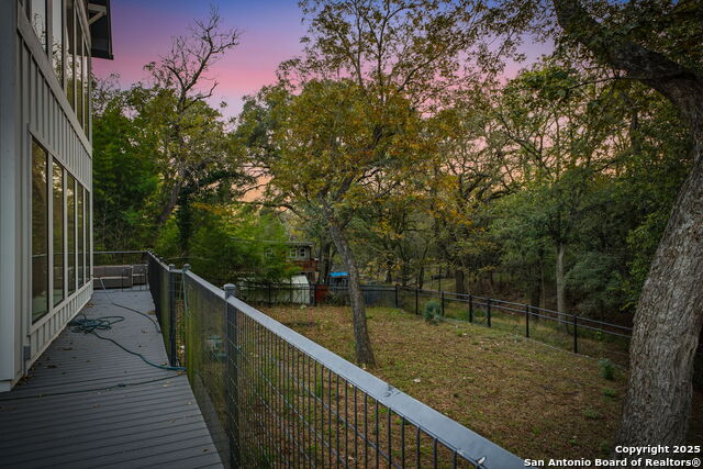 Image 5 of 50 For 20053 Scenic Loop Rd