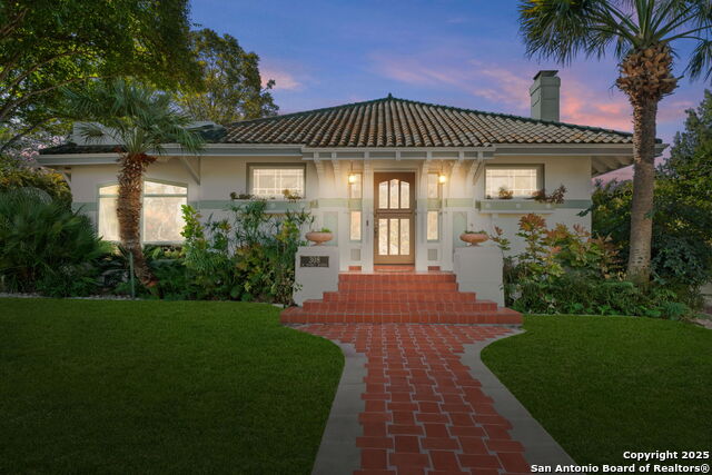 Details for 308 Summit Ave W, San Antonio, TX 78212