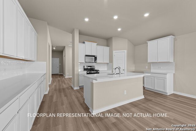 Image 15 of 23 For 1177 Limestone Ridge