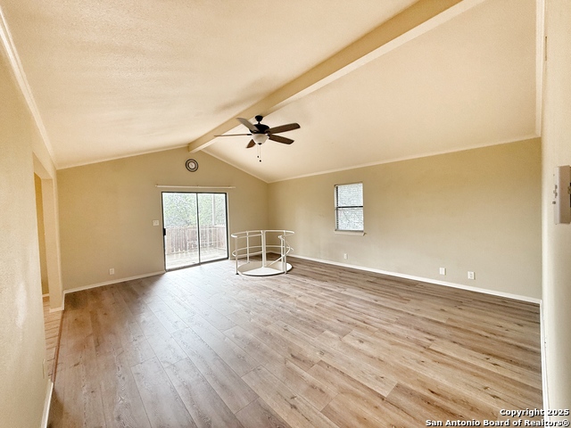 Image 20 of 35 For 275 Halm  