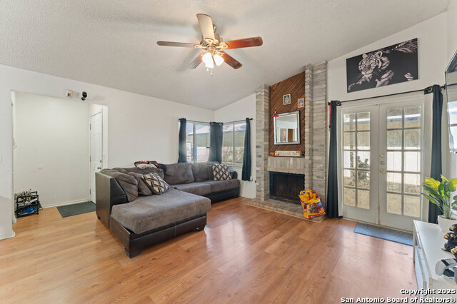 Image 11 of 22 For 5936 Misty Glen