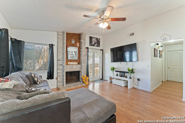 Image 12 of 22 For 5936 Misty Glen