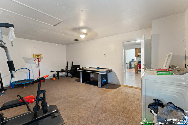 Image 16 of 22 For 5936 Misty Glen