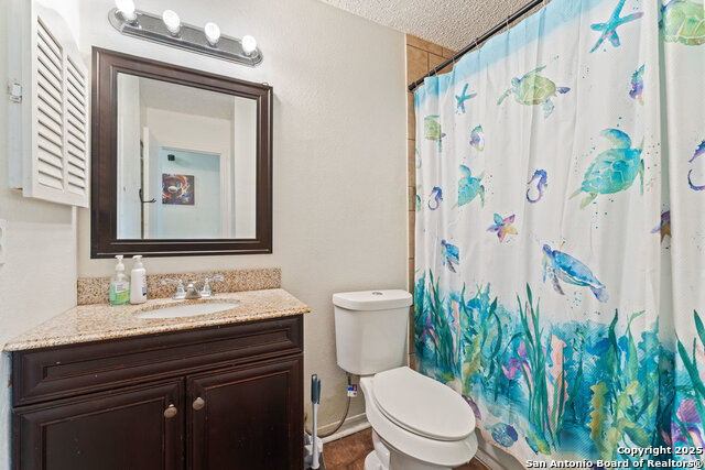 Image 17 of 22 For 5936 Misty Glen