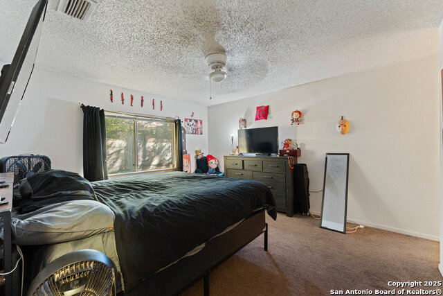 Image 20 of 22 For 5936 Misty Glen