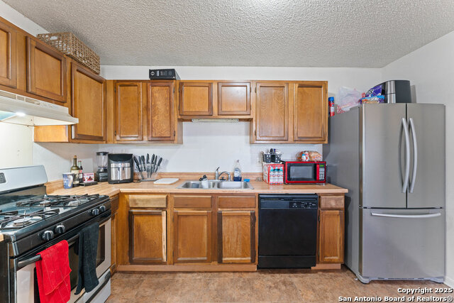 Image 7 of 22 For 5936 Misty Glen