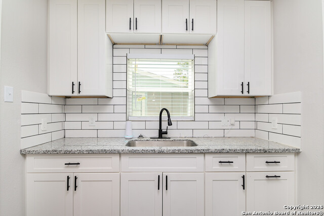 Image 9 of 20 For 343 Fargo  