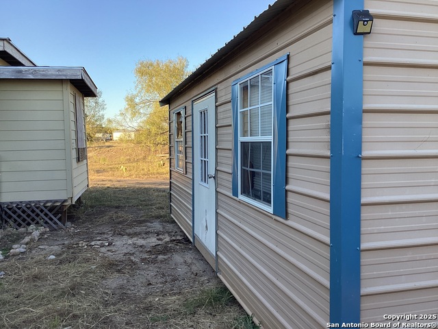 Image 18 of 24 For 52 Beach Shore