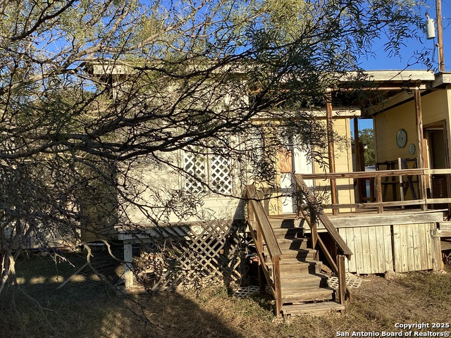 Image 9 of 24 For 52 Beach Shore