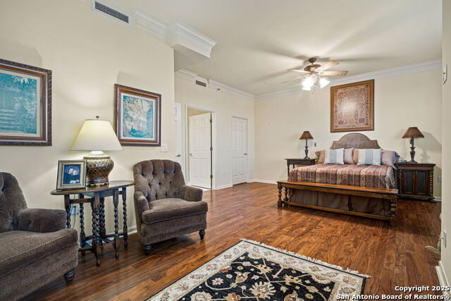 Image 11 of 44 For 1 Towers Park Ln  810