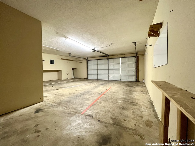 Image 30 of 44 For 11410 Whisper Moss