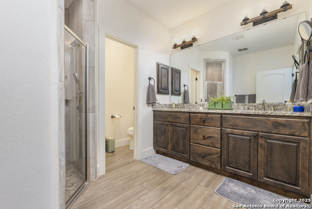 Listing photo id 18 for 1264 Spicewood Rd