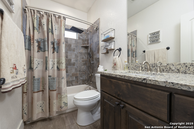 Listing photo id 20 for 1264 Spicewood Rd