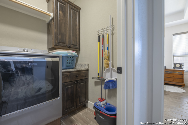 Listing photo id 21 for 1264 Spicewood Rd