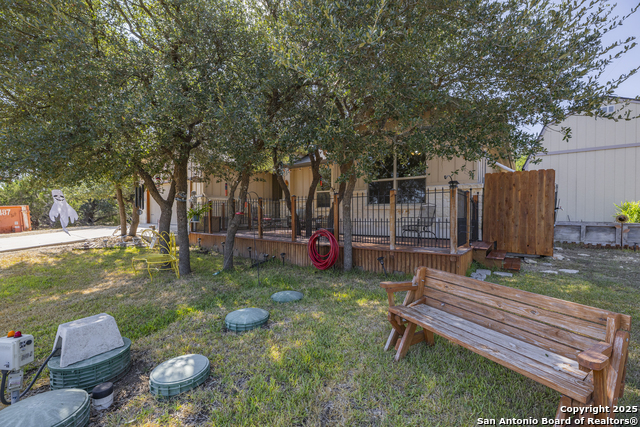 Listing photo id 42 for 1264 Spicewood Rd