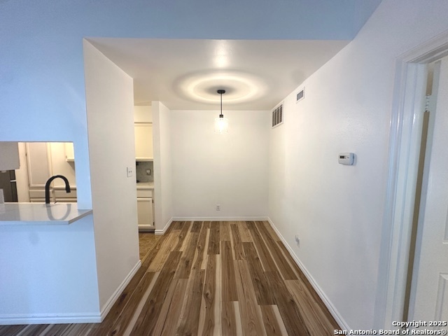 Image 12 of 30 For 4212 Medical  714