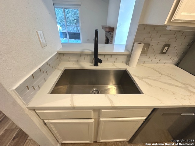 Image 15 of 30 For 4212 Medical  714