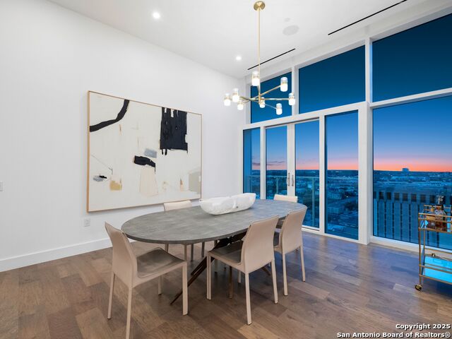 Listing photo id 8 for 123 Lexington Avenue  1806
