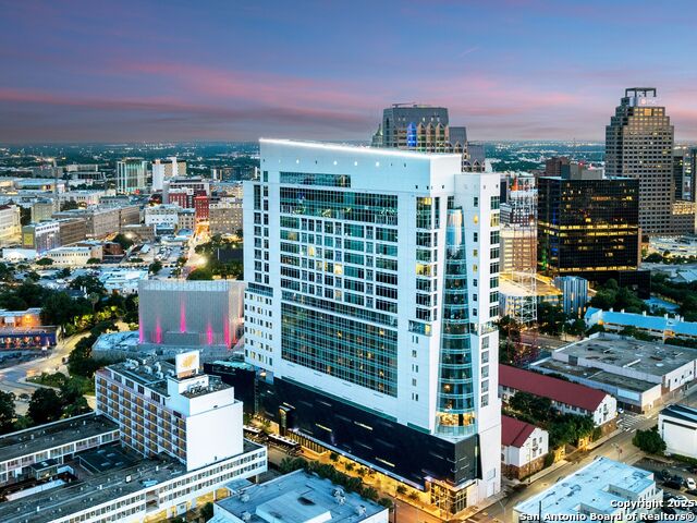 Listing photo id 29 for 123 Lexington Avenue  1806