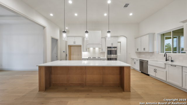 Listing photo id 13 for 108 Tranquility