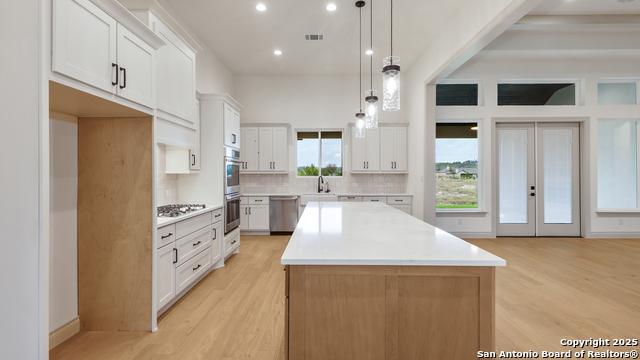 Listing photo id 16 for 108 Tranquility