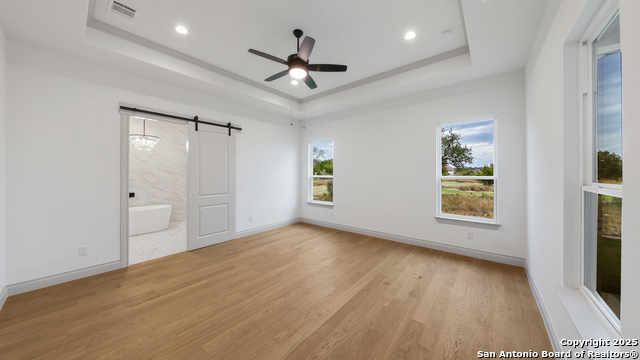 Listing photo id 23 for 108 Tranquility